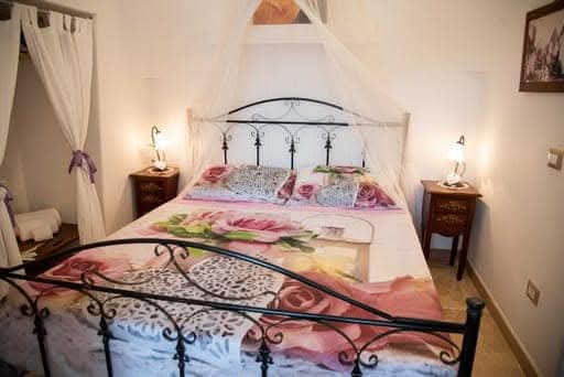 beb trullo del mandorlo bed and brakfast 3
