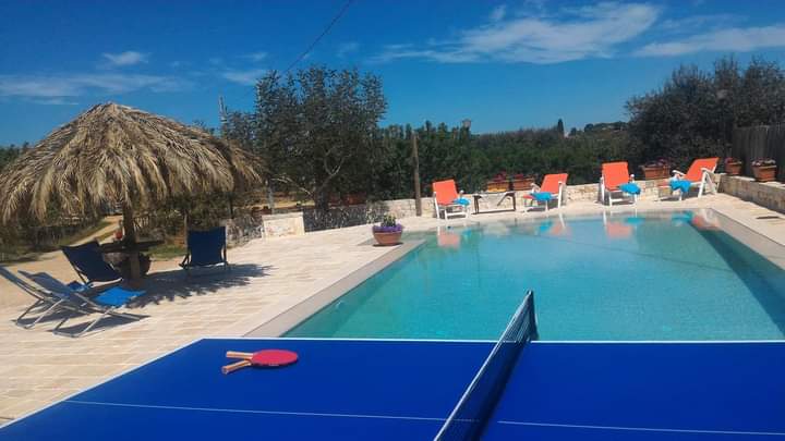 trullo del mandorlo bed and brakfast locorotonda piscina 14