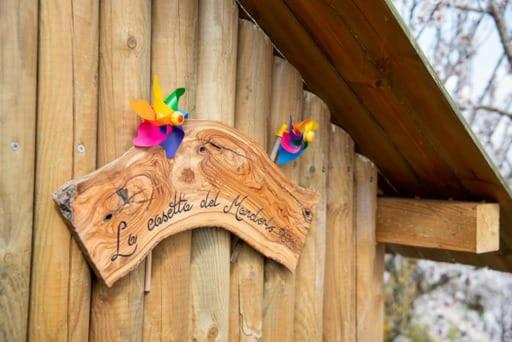 trullo-del-mandorlo-martina-franca casina per bambini 1