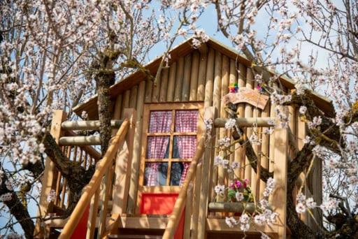 trullo-del-mandorlo-martina-franca casina per bambini 2